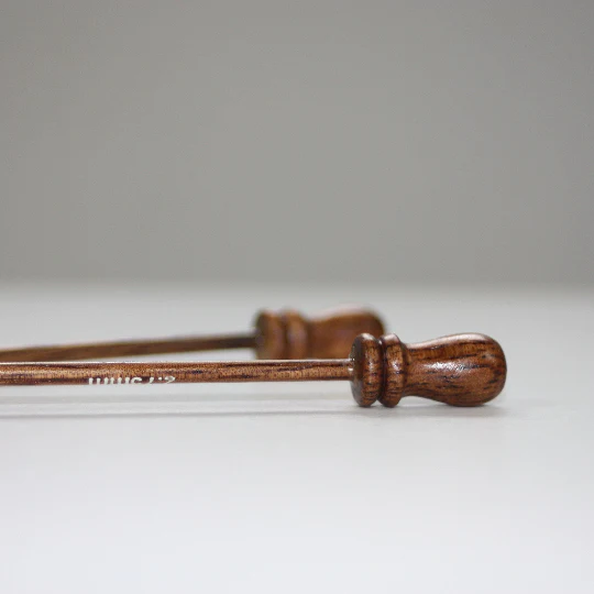 Albizia 14in (35cm) Wooden Straight Knitting Needles - Image 2