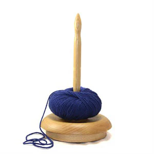 ChiaoGoo Yarn Butler | holder for cakes and balls of yarn