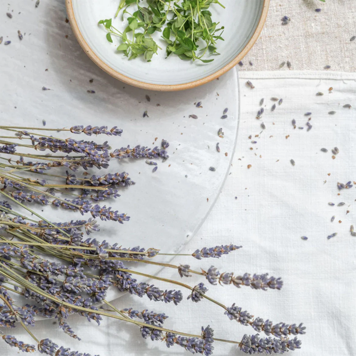 Knitwear Mist | Lavender & Thyme - Image 3