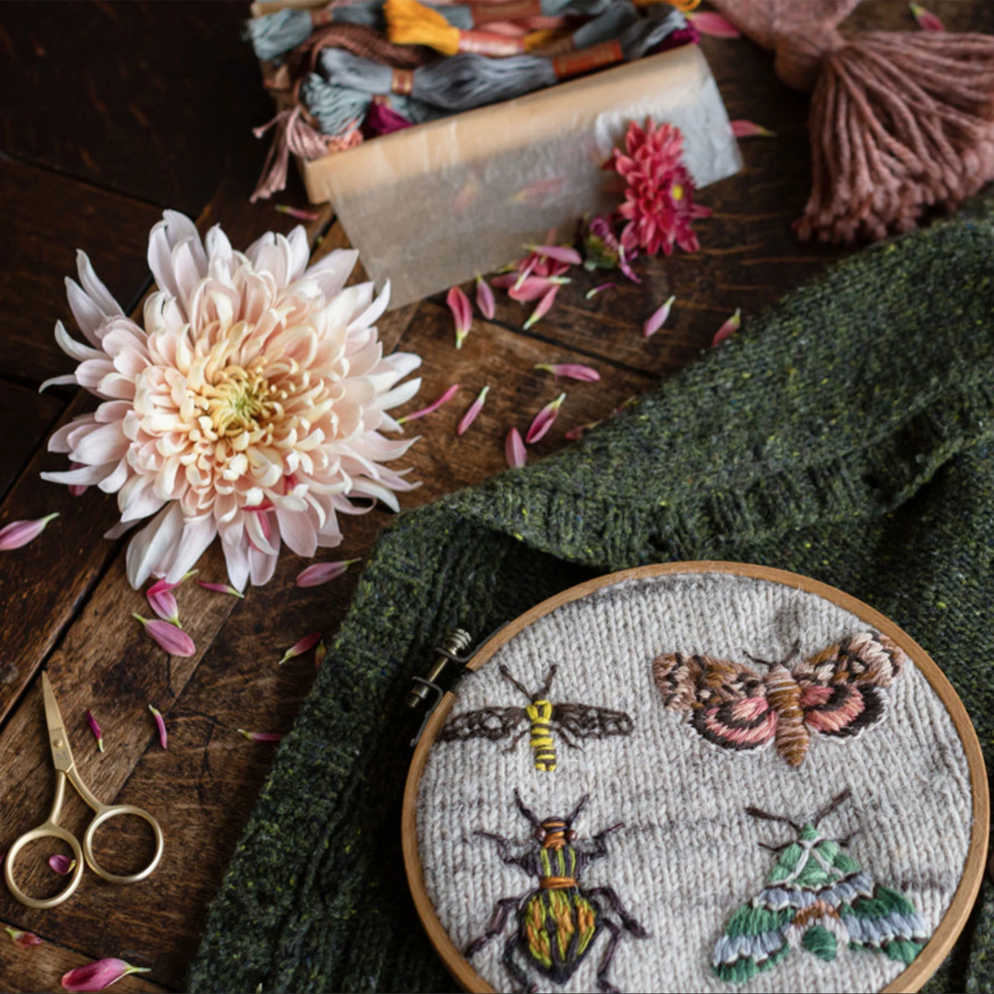 Embroidery on Knits | Hardback Book - Image 7