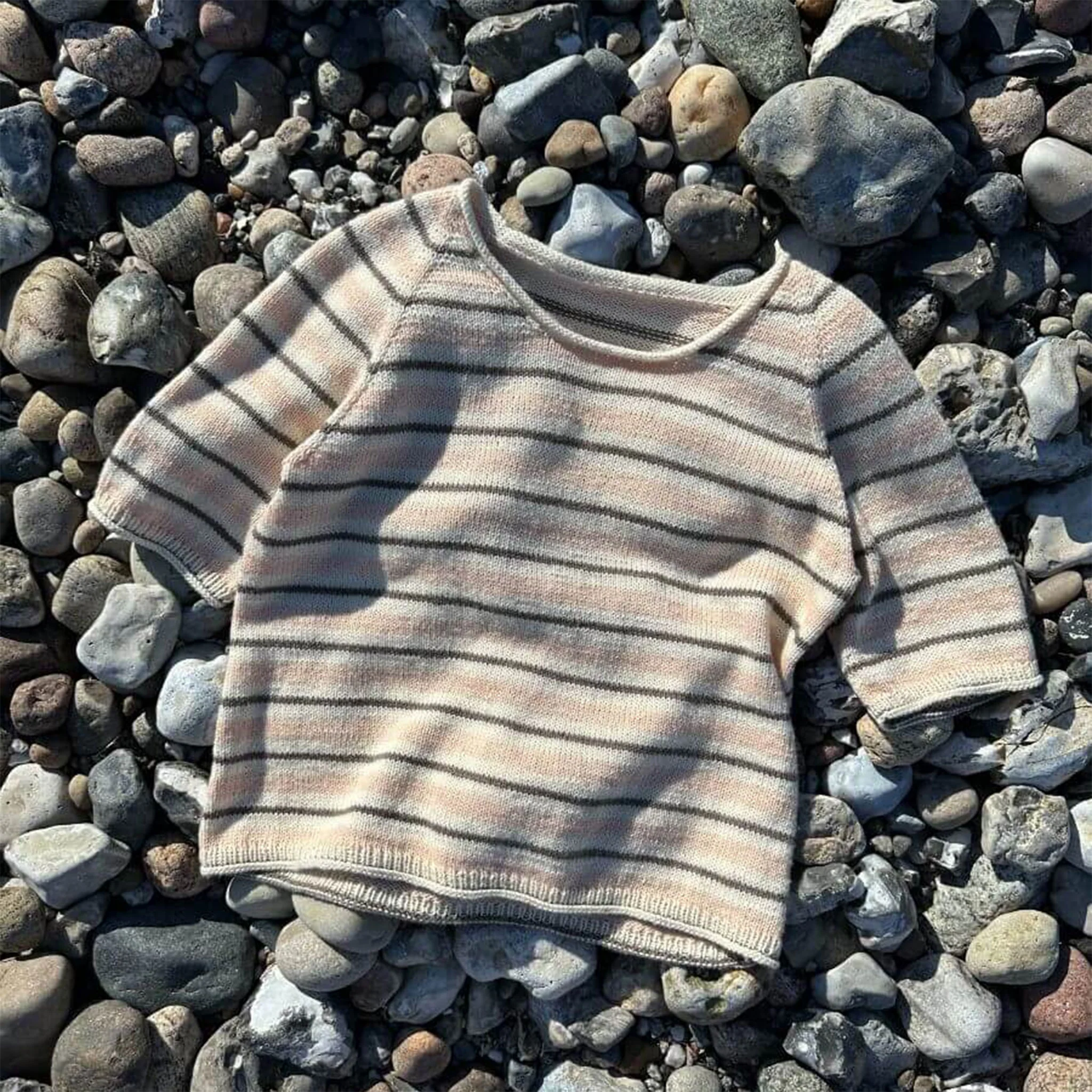 Amélie Tee | Printed Knitting Pattern - Image 2