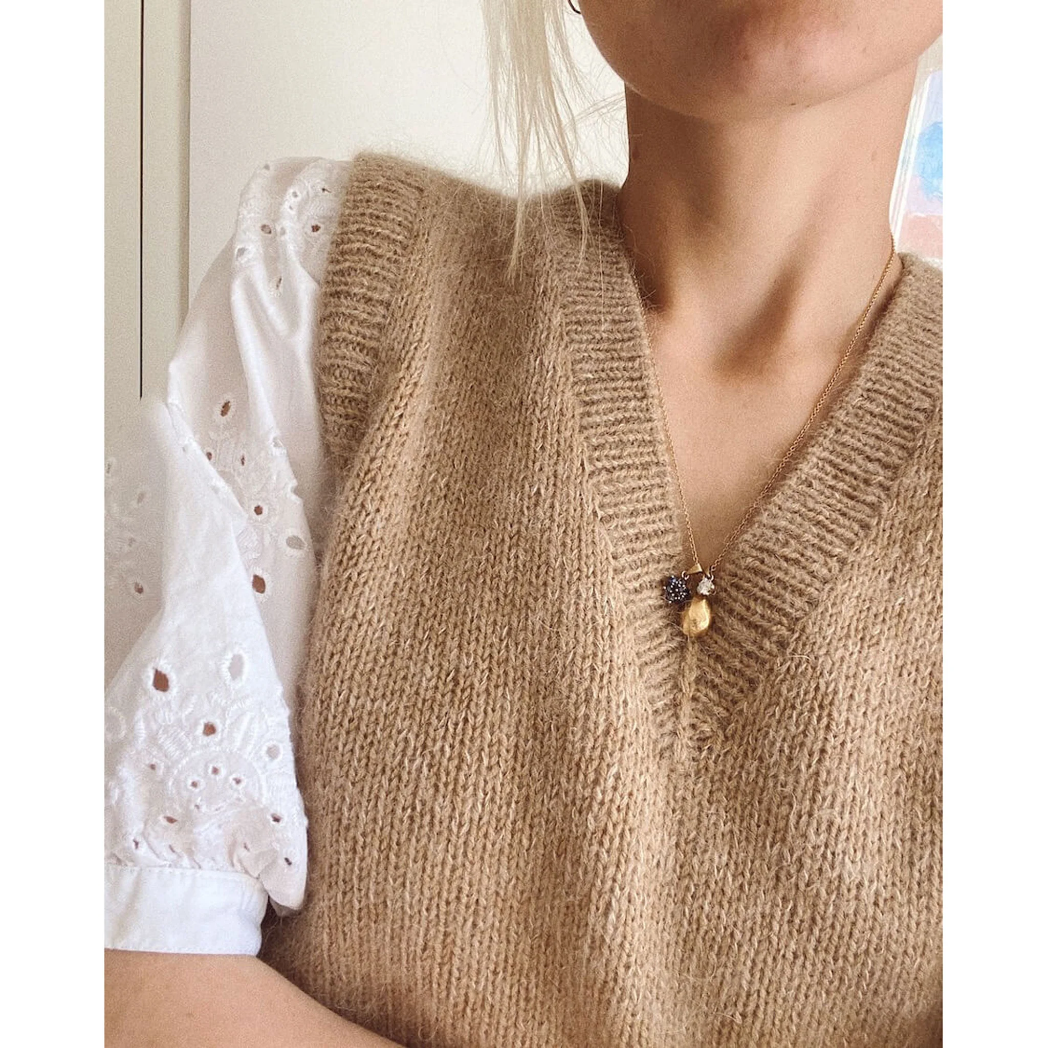 Stockholm Slipover V-neck | Printed Knitting Pattern