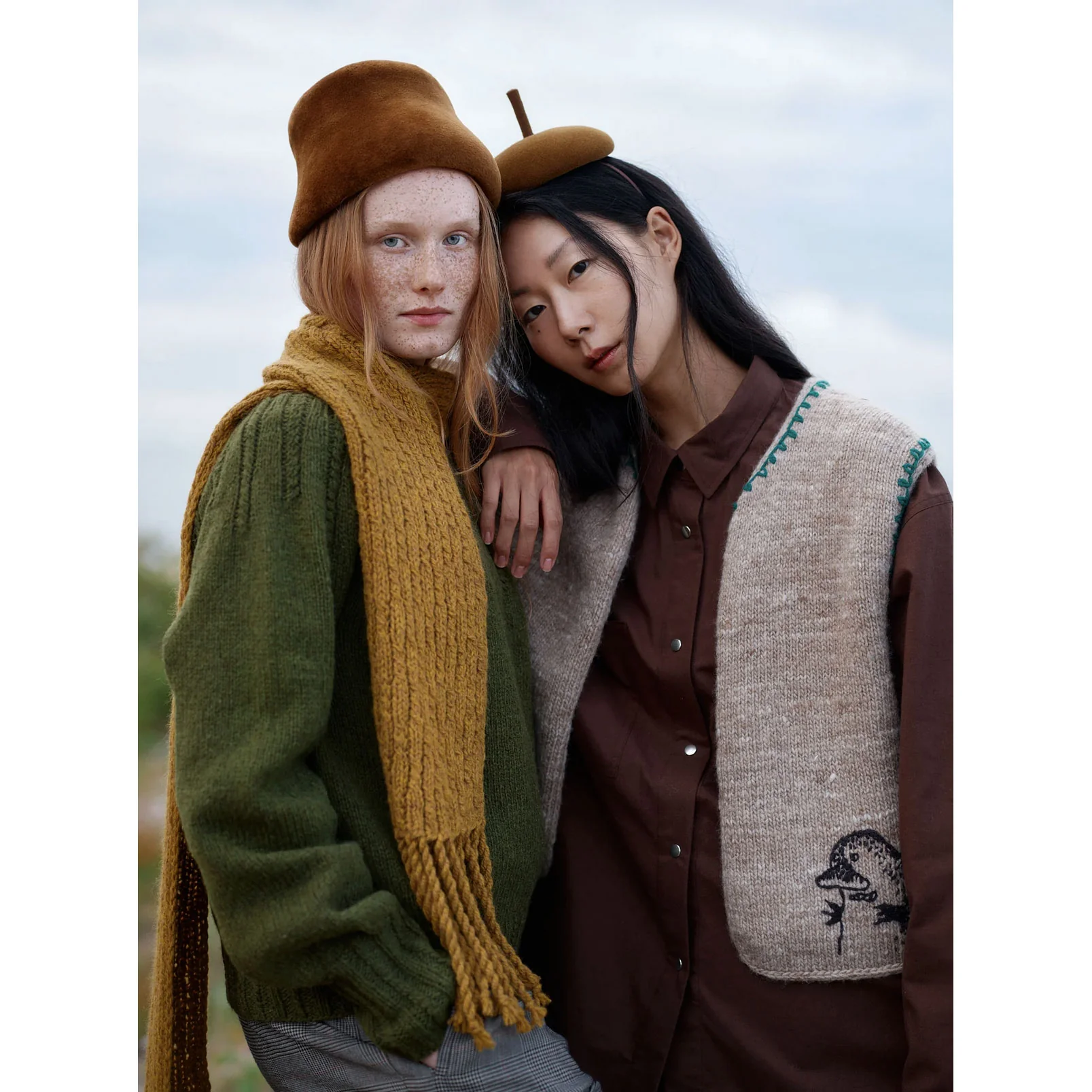 The Art of the Sea: 23 Knitwear Designs Inspired by the Moomins | Hardback - Image 3